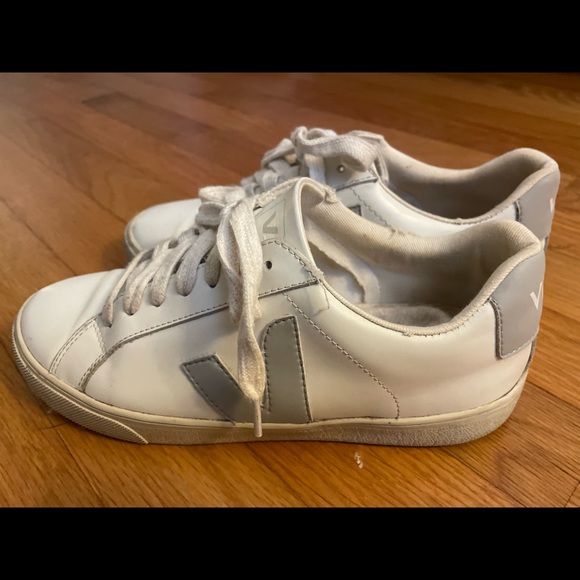 Veja Shoes - VEJA Sneakers size 36 White/ Gray